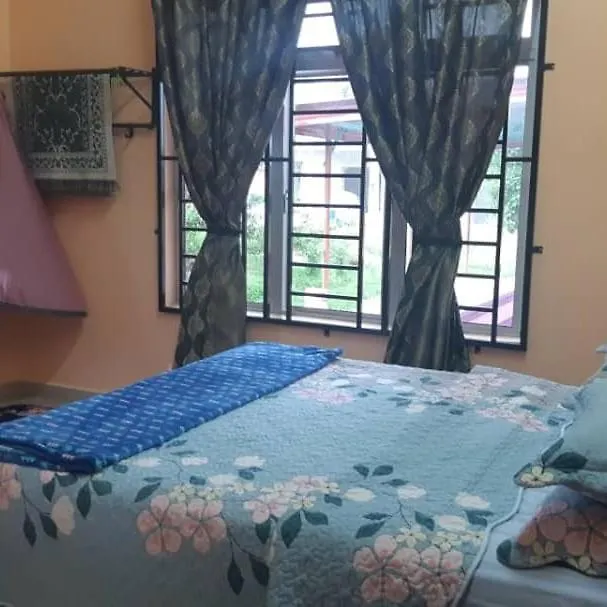 Homestay Al-Khauthar Malacca 0*,
